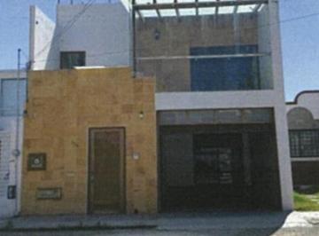 Casa · 227m² · Casa Usada en Venta Privada Hacienda de Bonanza 158, Ex. Hacienda Pitahayas, Pachuca, Hgo.