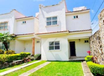 Casa en condominio de 4 habitaciones, Temixco · Oportunidad Casa en Venta en Condominio con Seguridad y Amenidades en $2,300.000