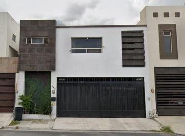 Casa de 4 habitaciones, Monterrey · Casa N Venta, Recuperación Bancaria, Cumbres Elite Sector 8, Monterrey N. L. Lun*