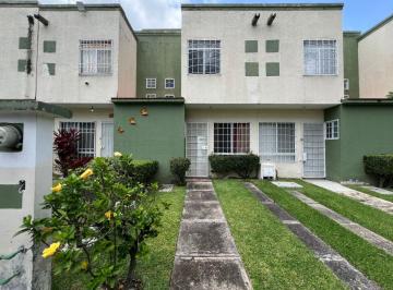 Casa en condominio de 2 habitaciones, Temixco · Venta de Casa con Alberca en Colinas de Altar
