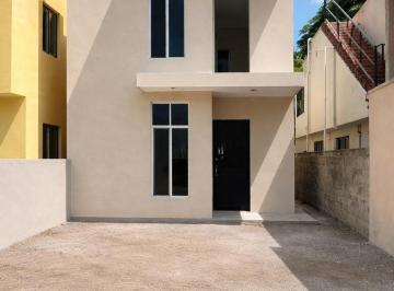 Casa · 95m² · 2 Recámaras · 2 Estacionamientos · Casa en Venta Col. Tamaulipas (Miramar) Altamira, Tamaulipas