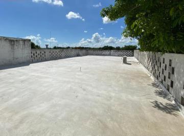 Edificio · 853m² · 10 Estacionamientos · Venta Edificio Comercial Av López Portillo Cancún. 3 Niveles y E. Techado
