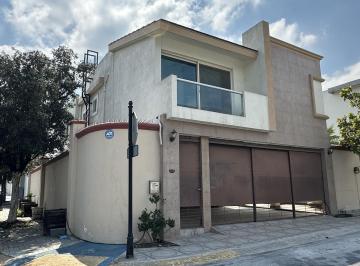 Casa · 182m² · 3 Recámaras · 2 Estacionamientos · Casa en Venta, Privada Cumbres Diamante, Monterrey Nl