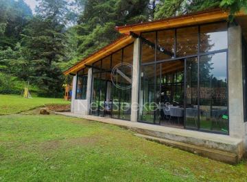 Terreno / Lote , Valle de Bravo · Extenso Terreno en Venta en Valle de Bravo con Agradables Paisajes