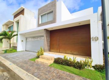 Casa · 200m² · 2 Estacionamientos · Casa en Venta en Lomas del Mar
