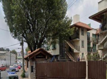 Casa en Venta de 3 habitaciones  · Remato Casa en Av López Mateos 16, Atizapán de Zaragoza, Estado de México