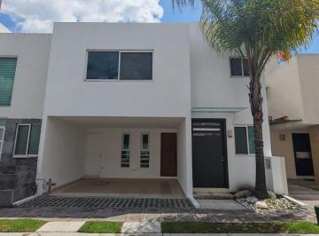 Casa de 3 habitaciones, San Andrés Cholula · Hermosa Casa Fracc. Rinconada Santa Fe (Cerca Universidad Anáhuac)