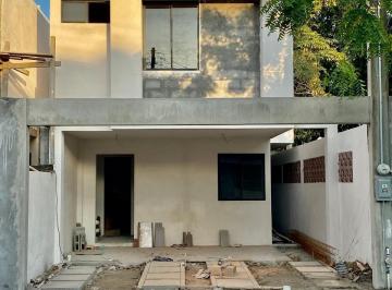 Casa · 153m² · 3 Recámaras · 2 Estacionamientos · Oportunidad Casa en Preventa Col del Bosque Ciudad Tampico Tamps.