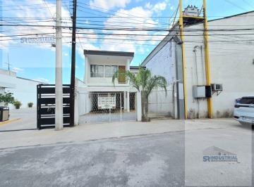 Casa · 150m² · 4 Recámaras · Casa en Renta Monterrey
