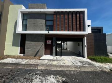 Casa de 3 habitaciones, Alvarado · Casa en Venta en Las Lomas, Riviera Veracruzana, C/ Alberca, Cascada y 3 Recámaras C/ Baño Inegrado