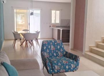 Casa · 145m² · 3 Recámaras · 2 Estacionamientos · Casa en Renta Semi Amueblada