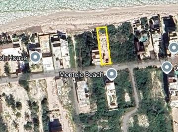 Terreno / Lote · 200m² · Terreno Frente Al Mar en San Benito con Licencia de Construcción