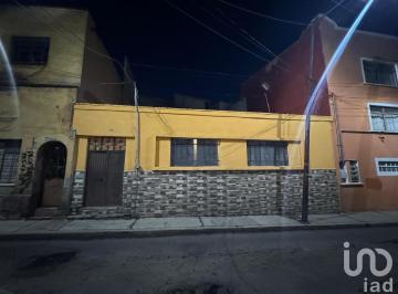 Casa · 150m² · 4 Recámaras · Gran Oportunidad Casa en Venta en El Centro de Pachuca, Hidalgo