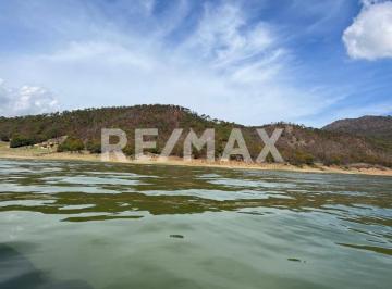 Terreno / Lote · 106387m² · Terreno en Venta - (4)