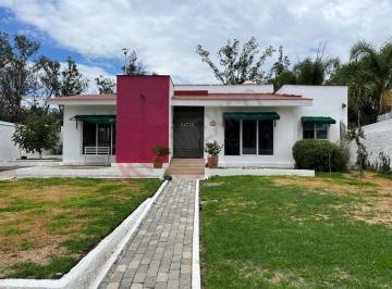 N/A · Casa en Venta en Ixtlahuacán de Los Membrillos Agua Escondida