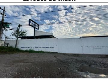 Terreno industrial , Veracruz · Terreno Industrial, Bodega, Taller Techado Todos Los Servicios