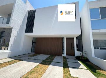 Casa · 4 Recámaras · 2 Estacionamientos · Casa - Codominio Zen Life Residencial II
