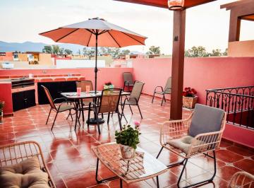 245668101e72e3e1c99d1af8c29f630475659f4b130f7430632d7ed661171795 · Departamento con Roof Garden | Amueblado y Equipado en Club de Golf Zirandaro
