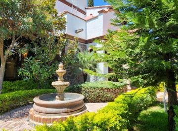 Casa de 3 habitaciones, San Miguel de Allende · Hermosa Casa en Venta Ubicada en Villa de Los Frailes a 10 Min. del Centro de San Miguel de Allende