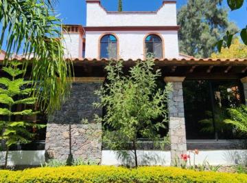 Casa de 3 habitaciones, San Miguel de Allende · Hermosa Casa en Venta Ubicada en Villa de Los Frailes a 10 Min. del Centro de San Miguel de Allende