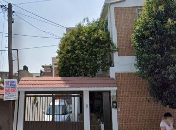Casa de 4 habitaciones, Alvaro Obregón · Casa en Venta de Recuperación Bancaria en Álvaro Obregón, México - Ayrt*