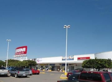 Local en centro comercial , Silao · Locales Comerciales en Renta en Guanajuato, Silao de La Victoria, Gto.