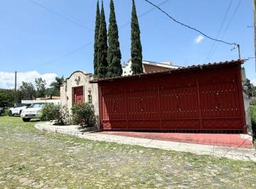 Casa de 4 habitaciones, Tlajomulco de Zúñiga · Casa en Venta en Lomas de Santa Anita