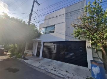 Casa · 209m² · 3 Recámaras · Casa en La Nogalera