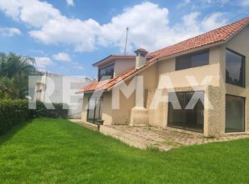 Casa · 445m² · 4 Recámaras · 2 Estacionamientos · Casa en Venta en Lomas de La Herradura - (4)