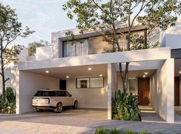 Casa en condominio de 4 habitaciones, Mérida · Venta Casa en Privada con Recamara en Planta Baja