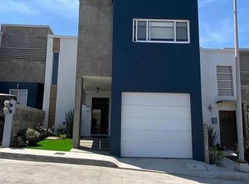 Casa en condominio de 3 habitaciones, Ensenada · Casa en Venta Solana Residencial Villa Bonita Ensenada B. C.