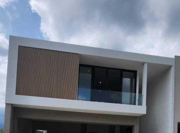 1e185d8eef7cf2ff64ebe1e222aed2eb47b41e92210b56c3ec4977a18263f9f5 · Casa en Venta Amorada
