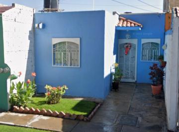 Casa de 2 habitaciones, Tlajomulco de Zúñiga · Casa en Av Cartagena 264, 45653 Hacienda Santa Fe, Jal. (Lg)