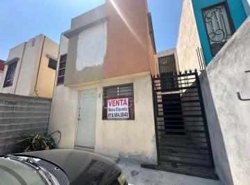 Casa · 78m² · 2 Recámaras · 1 Estacionamiento · Casa en Renta Valle de Lincon Sector Elite Garcia