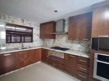 Casa de 4 habitaciones, Monterrey · Venta Bosques de Las Cumbres