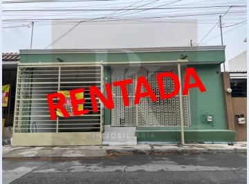 Casa · 3 Recámaras · 1 Estacionamiento · Casa - Hacienda Los Morales