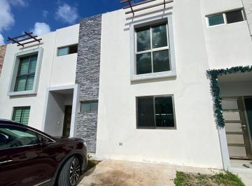 Departamento · 3 Recámaras · Renta Casa 3 Rec. Poligono Sur Cancun