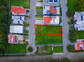 Terreno / Lote , Zapopan · Terreno en Venta en Arauca II Zapopan Jalisco Frente a Parque.