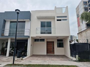 Casa de 4 habitaciones, Zapopan · Casa Nueva en Venta en Rinconada del Valle