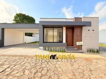 Casa · 160m² · 3 Recámaras · 2 Estacionamientos · Vendo Preventa de Casa de 1 Planta, Lista en 1 Semana, Fraccionamiento Privado en Córdoba.