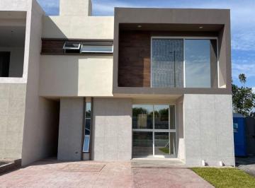 Casa de 3 habitaciones, Victoria · Casa en Venta, Balcones del Campestre