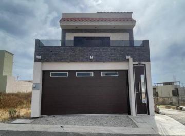 Casa de 3 habitaciones, Playas de Rosarito · Casa en Venta Ubicada en Punta Azul - Rosarito!