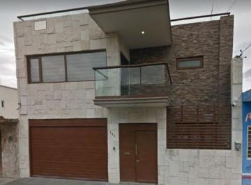 Casa de 4 habitaciones, Veracruz · Adr Tu Nuevo Hogar Te Espera en Veracruz! Casa en Venta