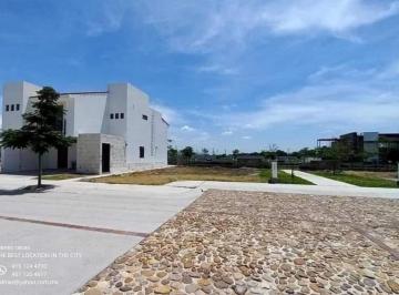 Terreno / Lote , Celaya · Terreno en Venta: Fraccionamiento Castela (Celaya, Guanajuato)