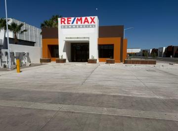 Local comercial · 39 Estacionamientos · Local en Renta en Colonia El Llano de Hermosillo, Sonora