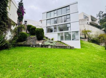 Casa de 4 habitaciones, Huixquilucan · Casa con Jardín Espectacular y Vista Al Bosque en La Herradura - Gran Oportunidad!