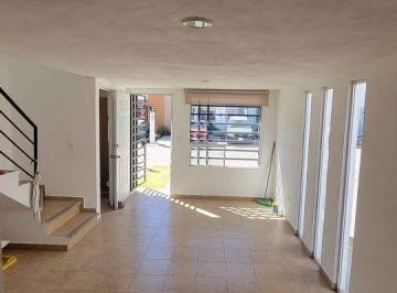 Casa de 3 habitaciones, Cuautlancingo · Bonita Casa en Venta en Cuautlancingo, a 2 Minutos del Parque Ameyal y del Imss Cuautlancingo