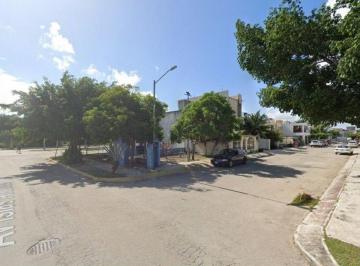 Casa de 3 habitaciones, Solidaridad · Casa en Venta Adjudicada, Playa del Carmen, Quintana Roo, México. Ade*
