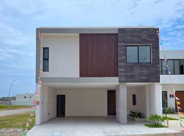 Casa de 3 habitaciones, Boca del Río · Casa con 3 Recámaras en Venta, Lomas del Dorado