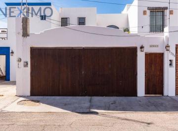 Casa · 230m² · 4 Recámaras · 2 Estacionamientos · Bahía de Kino, Casa Mexico, Orilla de Playa, Renta $6,000 Noche